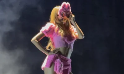 Gaya Lisa BLACKPINK Pakai Kostum Labubu, Jadi Sorotan di Deadline World Tour