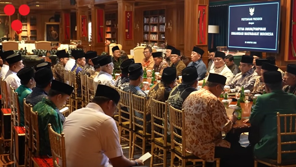 Presiden Prabowo Bersama 16 Ormas Islam Ajak Masyarakat Menahan Diri dan Tenang