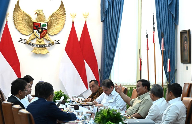 Pimpin Ratas, Presiden Prabowo Tekankan Perluasan Lapangan Kerja dengan Percepatan Program Prioritas