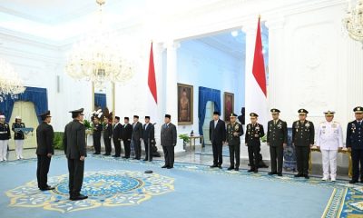 Memberi Kekuatan Terhadap Pengabdian, Presiden Prabowo Anugerahkan Pangkat Istimewa kepada Djamari Chaniago dan Ahmad Dofiri