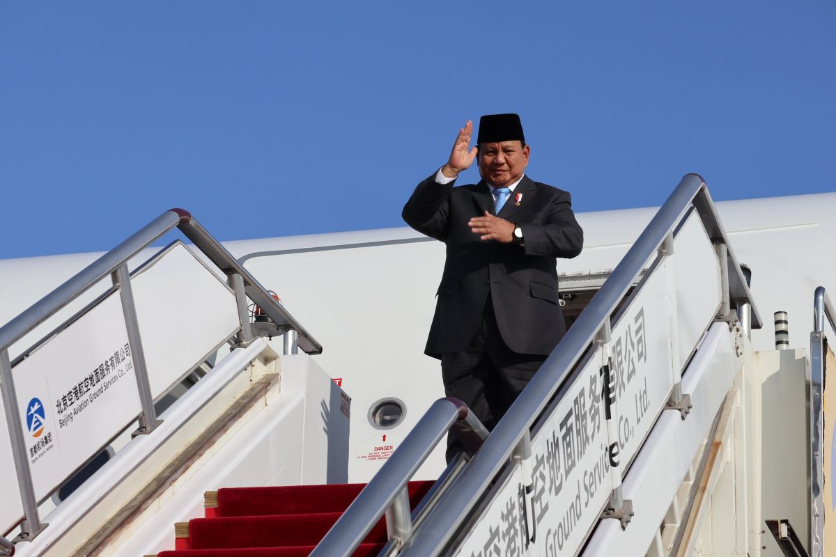 Presiden Prabowo Tinggalkan Tanah Air untuk Lakukan Lawatan ke 4 Negara, Bakal Bertemu Trump