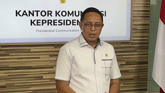 Ini Alasan Istana Mengganti Hasan Nasbi dari Kepala PCO