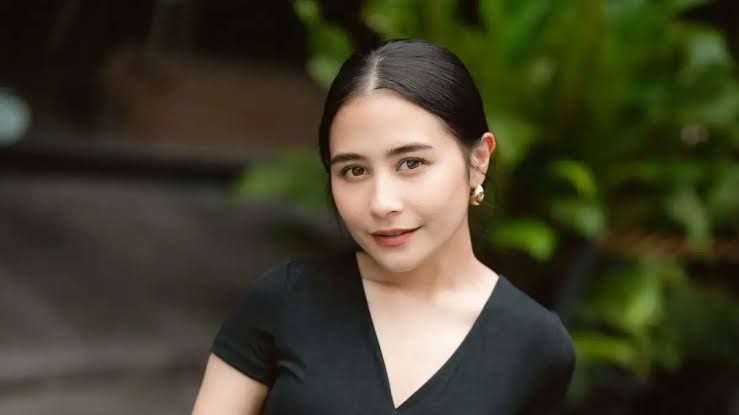 Masuk Rumah Sakit, Prilly Latuconsina Berpesan agar Semua Menjaga Kesehatan