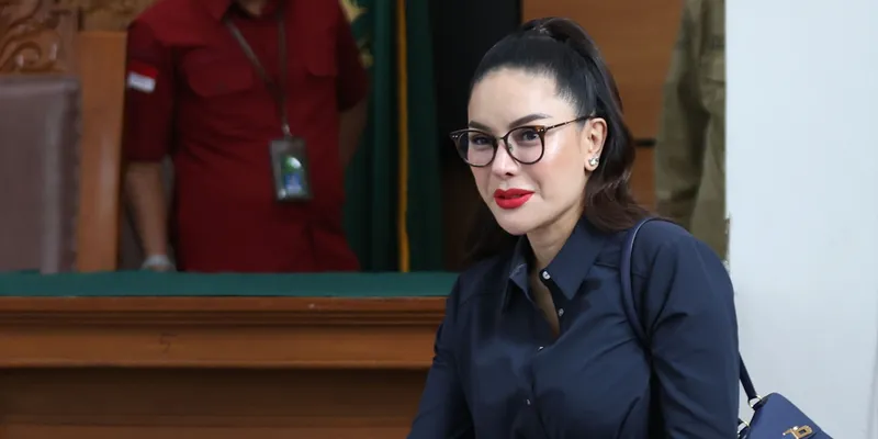 Wow! Nikita Mirzani Tuntut Reza Gladys Senilai Rp 244 Miliar