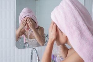 7 Cara Merawat Kulit Secara Alami Agar Tetap Sehat