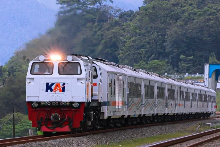 Tiket Kereta Api Jarak Jauh untuk Libur Nataru Mulai Bisa Dipesan 1 Desember 2025