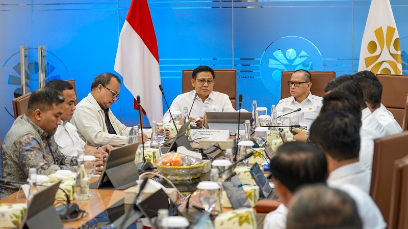 SMK Go Global Segera Diluncurkan, Menko Muhaimin: Lulusan SMA/SMK Terampil Dapat Pekerjaan dengan Gaji Layak