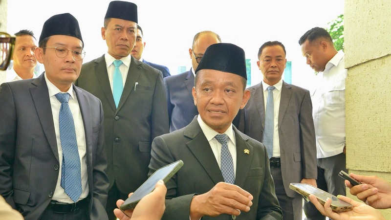 Bencana Sumatera, Percepat Pulihkan Pasokan Listrik dan BBM, Menteri ESDM Bahlil: Tower Dikirim Pakai Hercules