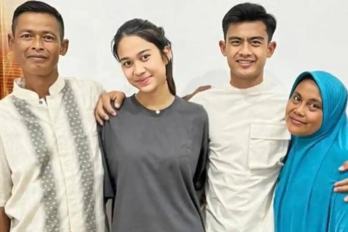 Ayah Arhan Pratama Meninggal Dunia, Azizah Salsha Datang Takziah