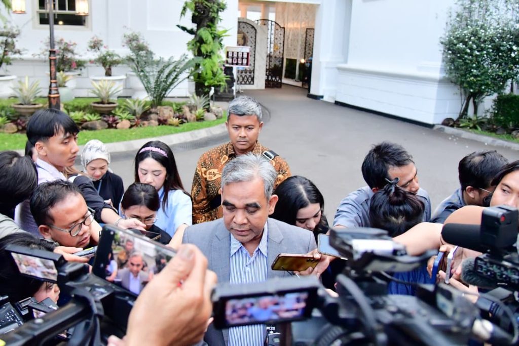 Presiden Prabowo dan Ketua MPR RI Ahmad Muzani, Bahas Penanganan Bencana di Sumatera