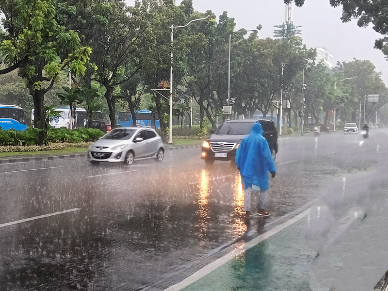 Cuaca Jakarta 14 Januari 2026 : Hujan Ringan Merata di Seluruh Wilayah