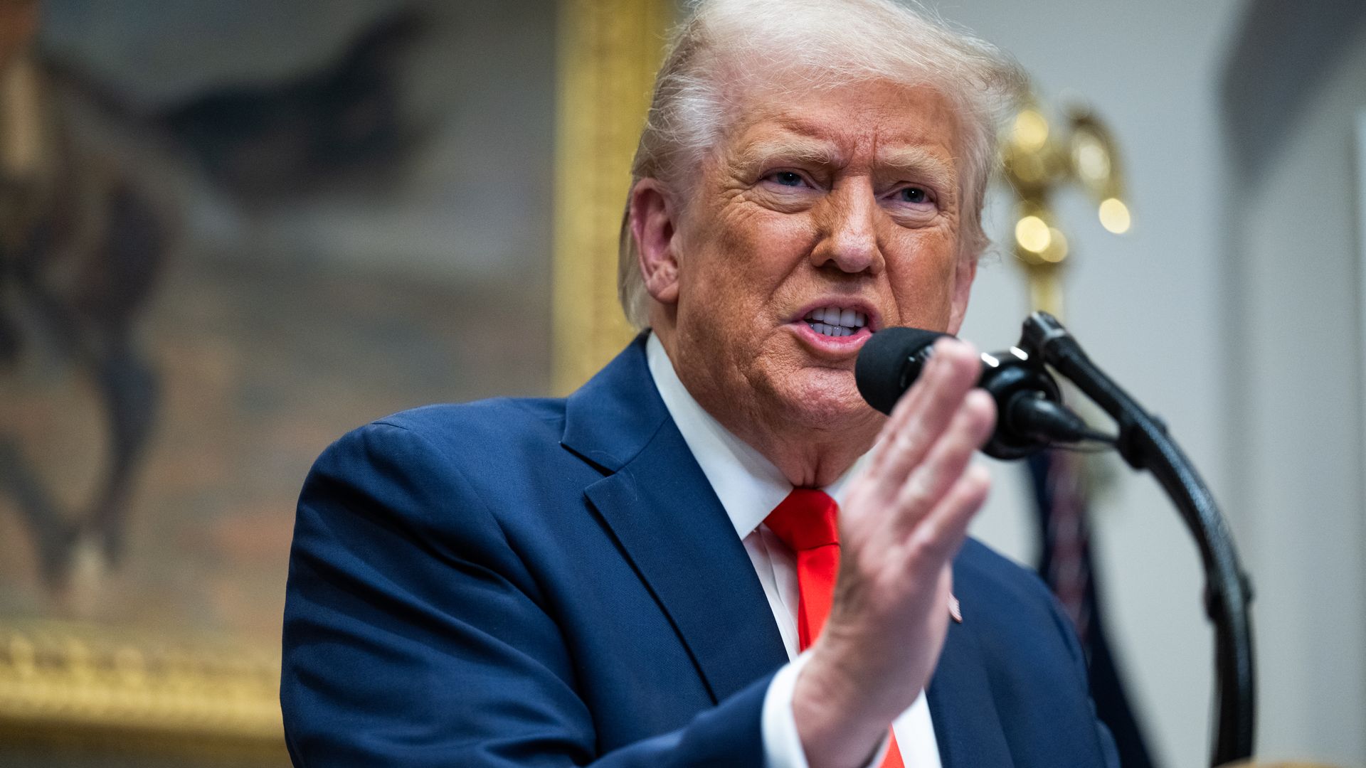 Isu Greenland Memanas, Trump Disebut Minta Opsi Militer Disiapkan