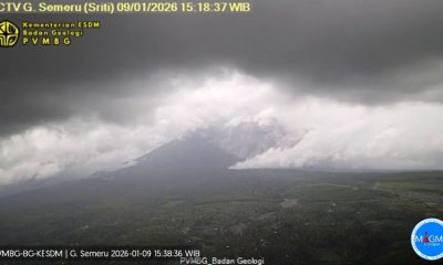 Dalam 1,5 Hari Gunung Semeru 10 Kali Erupsi dengan Lontaran Kolom Abu Tertinggi 2 Km