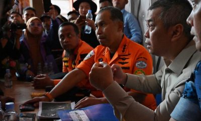 Evakuasi Pesawat ATR 42-500, Menhub Dudy Apresisi dan Beri Semangat Tim SAR serta Relawan