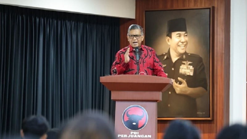 Pejabat BEI dan OJK Mundur, PDIP Sebut Sebagai Keteladan Baru dalam Budaya Kepemimpinan Indonesia