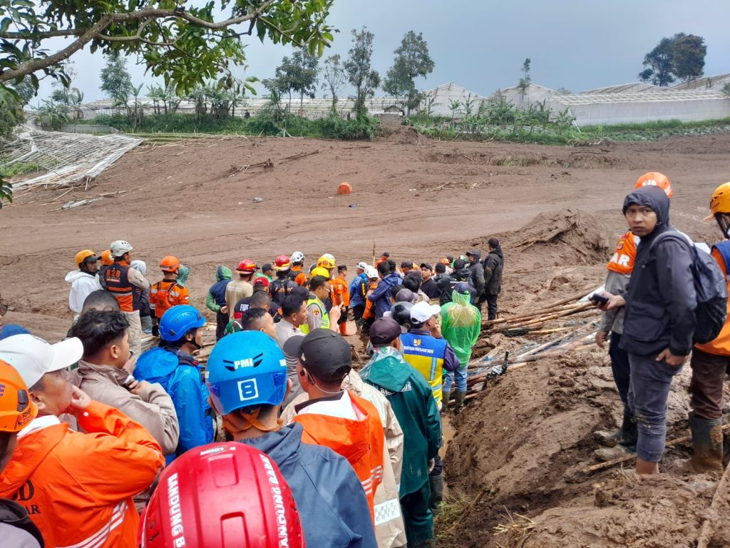 Banjir Bandang Cisarua Bandung, 23 Anggota TNI Diduga Ikut Hilang