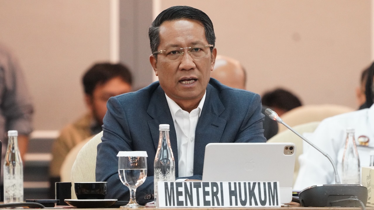 Soal Perzinahan dan Kumpul Kebo, Menkum Sebut Hanya Pasangan Sah atau Orang Tua yang Bisa Melaporkan