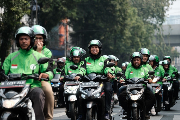 Menaker Pastikan BHR Ojol 2026 Naik, Surat Edaran Masih Tunggu Persetujuan Presiden