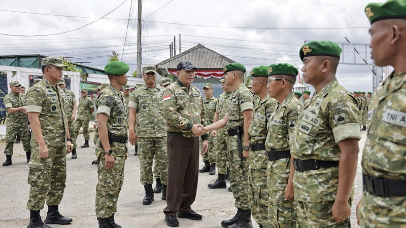 Menhan Sjafrie Harap Yonif TP Satria Sejati Tumbuh Menjadi Kekuatan Teritorial yang Semakin Dicintai Rakyat