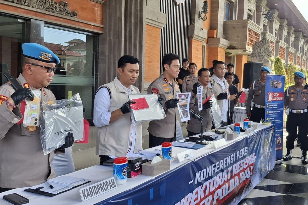 Judi Online Raup Hasil Fantastis Rp 8 Miliar Sebulan, Dioperasikan 35 WN India di Bali