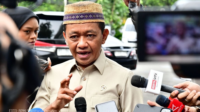 Presiden Prabowo Subianto menunjuk Menteri Energi dan Sumber Daya Mineral (ESDM) Bahlil Lahadalia sebagai komandan Satuan Tugas (Satgas) Percepatan Transisi Energi. (Kementerian ESDM)