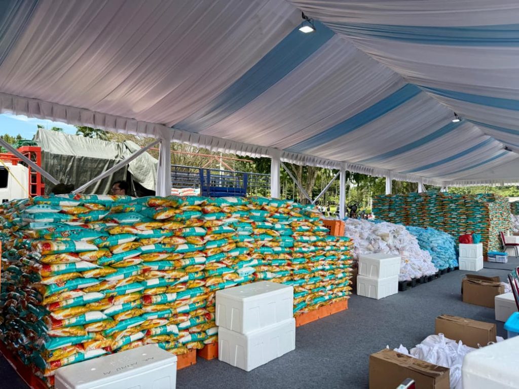 Presiden Prabowo Gelar Bazar Rakyat di Monas, Ajak Warga Rayakan Idulfitri dalam Kebersamaan