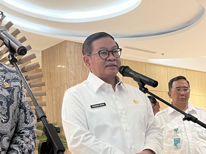 Gubernur Pramono Ikuti Petunjuk Presiden, Pertimbangkan WFH