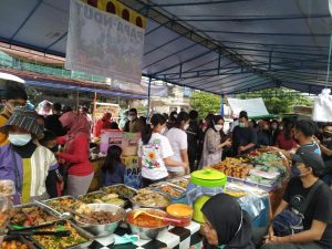 7 Rekomendasi Tempat War Takjil di Jakarta, Wajib dicoba