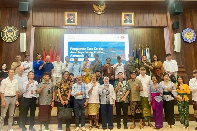 Deputi Bidang Industri dan Investasi Kemenpar, Rizki Handayani, dalam Forum Komunikasi Industri (Formasi) Pariwisata di Poltekpar Bali, Kamis (9/4/2026), menyampaikan bahwa akomodasi memiliki peran strategis dalam menopang ekonomi Bali hingga pariwisata nasional.