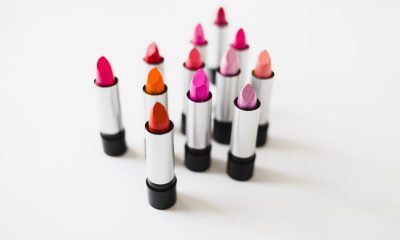 Warna Lipstik untuk Bibir Hitam
