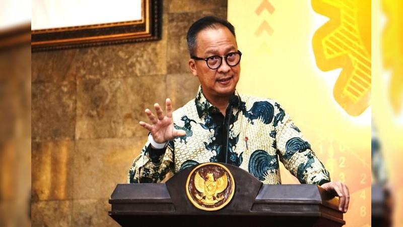 Menteri Perindustrian (Menperin) Agus Gumiwang Kartasasmita (AGK), pekerja industri adalah tulang punggung industri nasional. (Kemenperin)