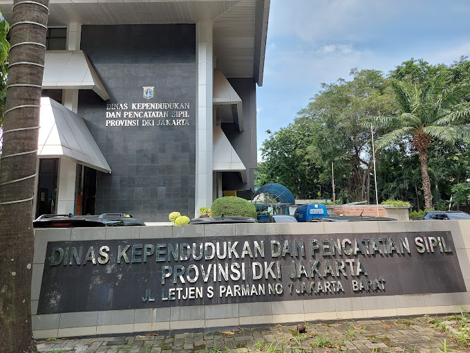 Besok DKI Tetap Melayani Administrasi Kependudukan, Tidak Ikut Libur