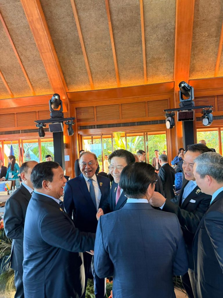 Presiden Prabowo Serukan Dialog dan Perdamaian Kawasan dalam Retreat KTT ASEAN ke-48