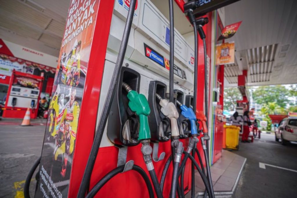 Harga Pertamax Melonjak Jadi Rp16.250 per Liter di Jakarta Pertamina Sesuaikan BBM Non-Subsidi