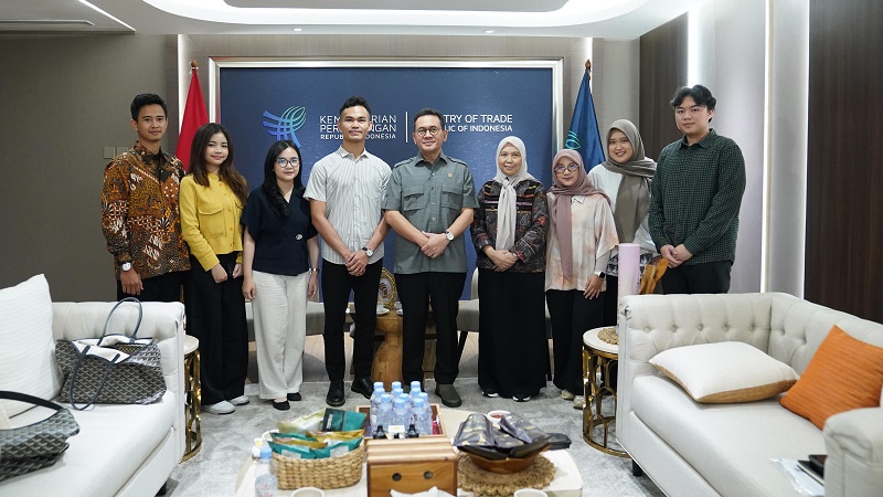 Menteri Perdagangan (Mendag), Budi Santoso menerima perwakilan Export Tani Nusantara IPB di Kantor Kementerian Perdagangan, Selasa (2/6/2026). (Kemendag)