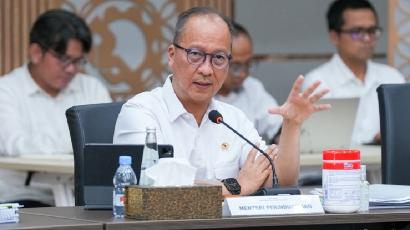 Menteri Perindustrian (Menperin) Agus Gumiwang Kartasasmita, PMI manufaktur masih solid, industri jaga stok bahan baku untuk keberlanjutan produksi. (Kemenperin)