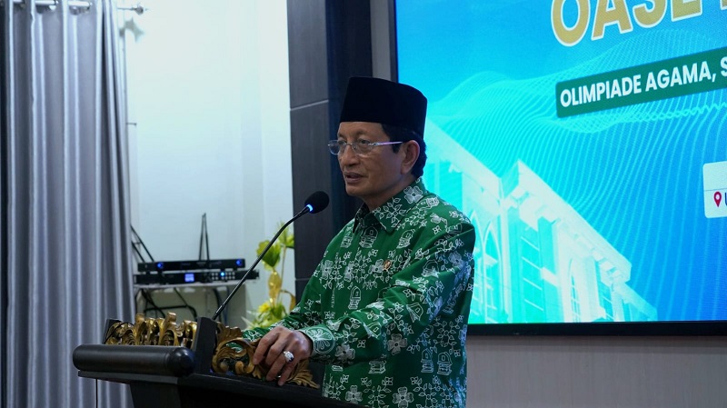 Menteri Agama (Menag) Nasaruddin Umar saat memberikan memberikan arahan pada Rapat Persiapan Olimpiade Agama, Sains, dan Riset (OASE) Perguruan Tinggi Keagamaan Islam (PTKI) Tahun 2026 di UIN Syekh Wasil, Kediri, Jawa Timur, Sabtu (20/6/2026). (Kemenag)
