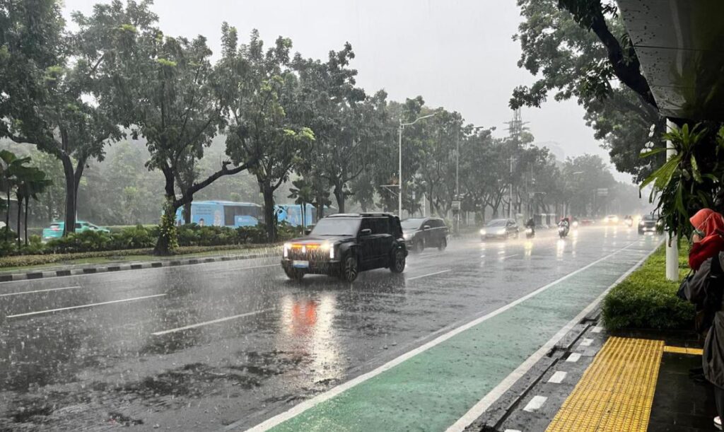 Cuaca Jakarta 27 Juni 2026 : Hujan Ringan pada Sore Hari di Sejumlah Wilayah