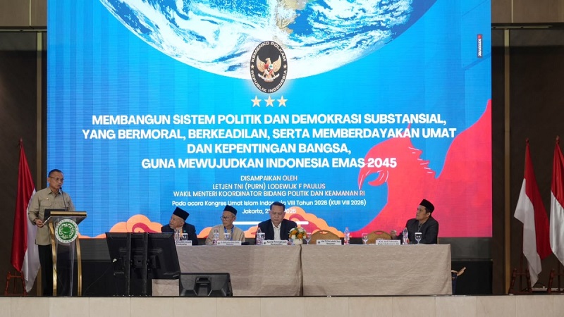 Wakil Menteri Koordinator Bidang Politik dan Keamanan (Wamenko Polkam), Letjen TNI (Purn) Lodewijk F Paulus, politik adalah ibadah pengabdian, bukan jalan menuju kekayaan. (Foto: Kemenko Polkam)