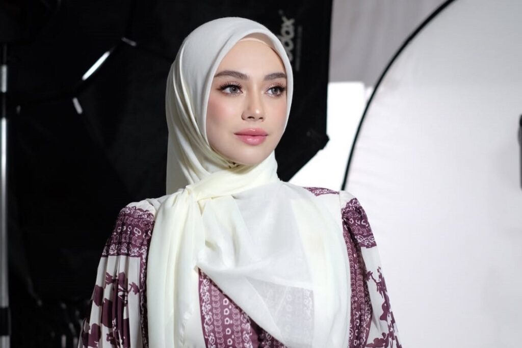 Celine Evangelista Jelaskan Alasan Baru Umumkan Hubungan Asmara, Sebut Tak Wajib Dipublikasikan