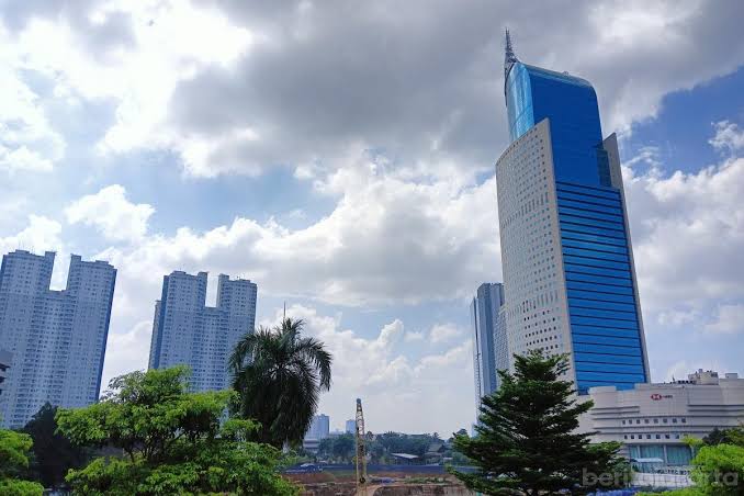 Cuaca Jakarta 18 Juli 2026 : Didominasi Cerah Berawan, Potensi Hujan Ringan di Sejumlah Wilayah