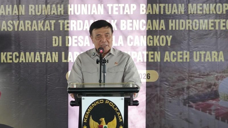 Menteri Koordinator Bidang Politik dan Keamanan (Menko Polkam) RI, Jenderal TNI (Purn.) Djamari Chaniago mengajak seluruh elemen masyarakat menjaga perdamaian, persatuan, serta keamanan di Aceh dan Papua. (Foto: Kemenko Polkam)