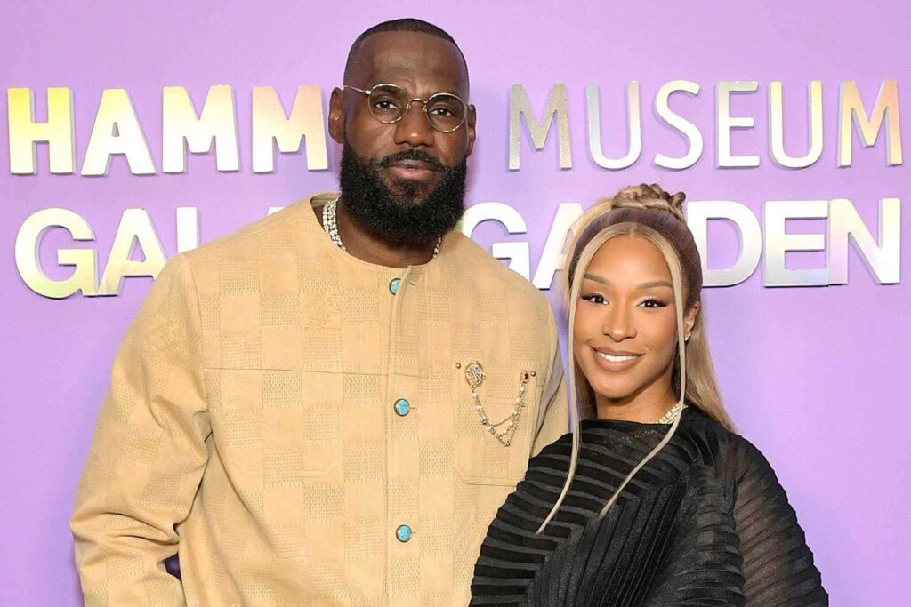 Istri LeBron James Mengaku Ditolak di Butik Hermès, Pegawai Langsung Dipecat