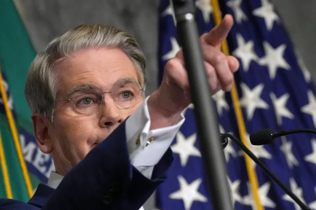 Menteri Keuangan Amerika Serikat (AS) Scott Bessent mengatakan AS kemungkinan mengumumkan sanksi perbankan Minggu ini namun Iran tetap tegas melawan. (Foto: Istimewa)